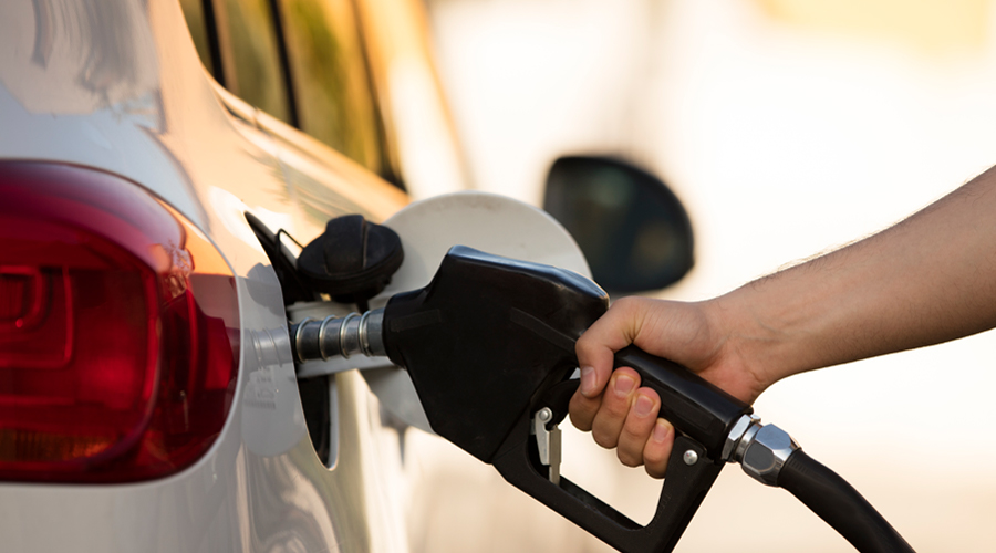 Conheça os direitos do consumidor na compra de gasolina